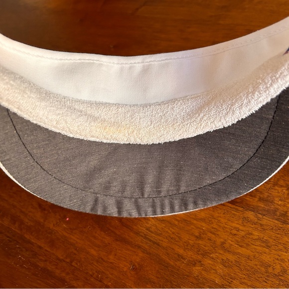 Bacara Resort White Fabric Women’s Visor Adjustable EUC - Picture 6 of 9